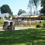 Familien Wellness Seeklause Gmbh & Cokg Mit Grossem Abenteuerspielplatz 