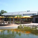 Familien Wellness Seeklause Gmbh & Cokg Mit Grossem Abenteuerspielplatz 