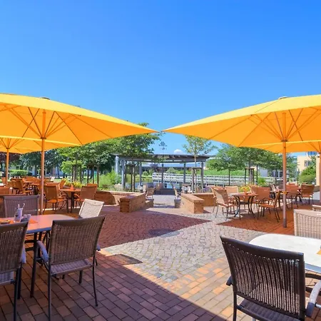 Hotel Familien Wellness Seeklause Mit Grossem Abenteuerspielplatz 