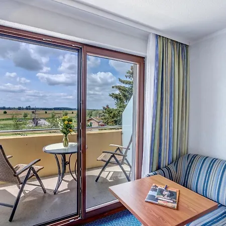 Hotel Familien Wellness Hotel Seeklause Mit Abenteuerspielplatz Trassenheide
