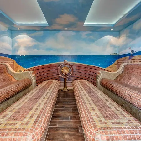 Familien Wellness Seeklause Mit Abenteuerspielplatz Hotell