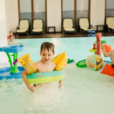 Hotell Familien Wellness Seeklause Mit Abenteuerspielplatz