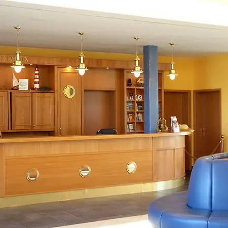 Familien Wellness Hotel Seeklause Mit Abenteuerspielplatz Trassenheide