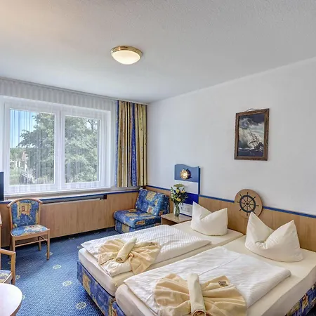 Familien Wellness Seeklause Mit Grossem Abenteuerspielplatz 