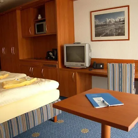 Familien Wellness Hotel Seeklause Mit Abenteuerspielplatz Trassenheide