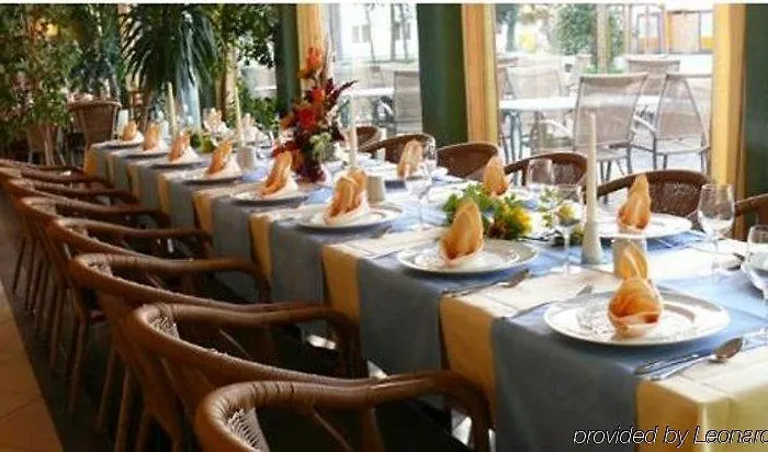 Familien Wellness Seeklause Gmbh & Cokg Mit Grossem Abenteuerspielplatz 