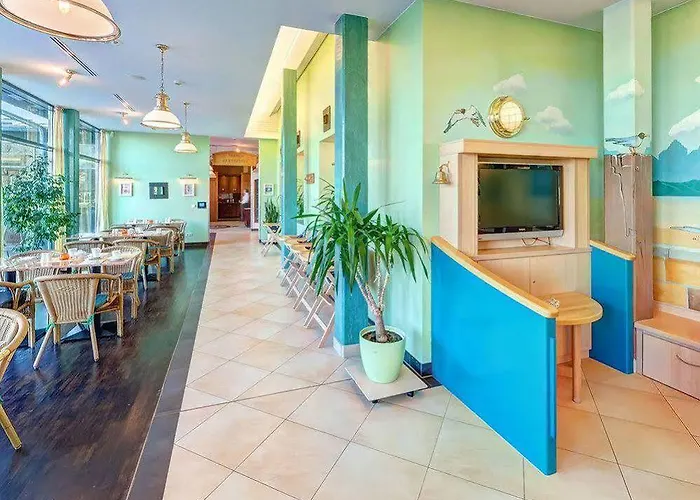 Hotel Familien Wellness Seeklause Gmbh & Cokg Mit Grossem Abenteuerspielplatz 