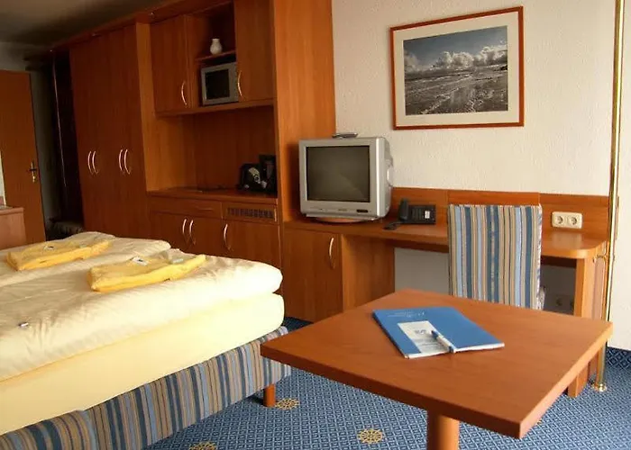 Familien Wellness Seeklause Gmbh & Cokg Mit Grossem Abenteuerspielplatz 